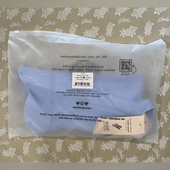 Elegant Blue Women's Top - Picture 8 of 14